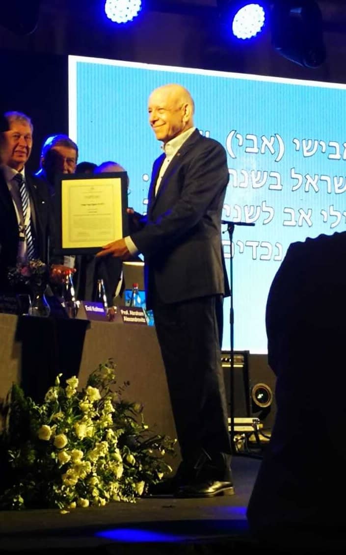 ד