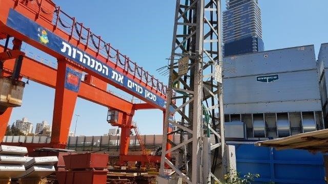   מגדלי קירור למכונות קידוח מנהרות